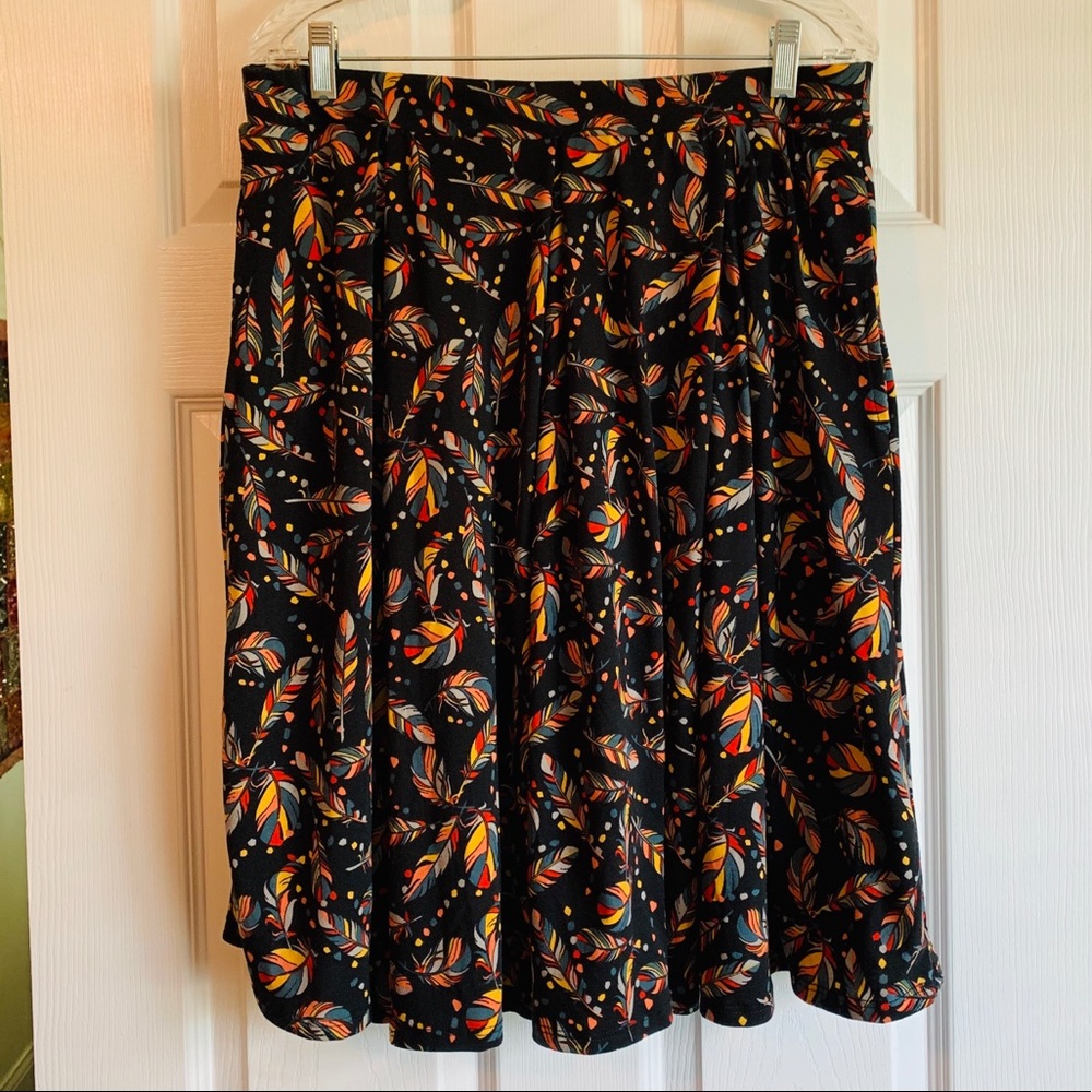 LulaRoe Feather Madison Skirt, Size XL